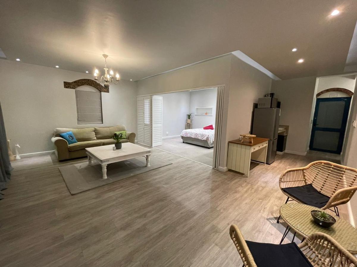 Sunset Beach Holiday Accommodation Kapstadt Exterior foto